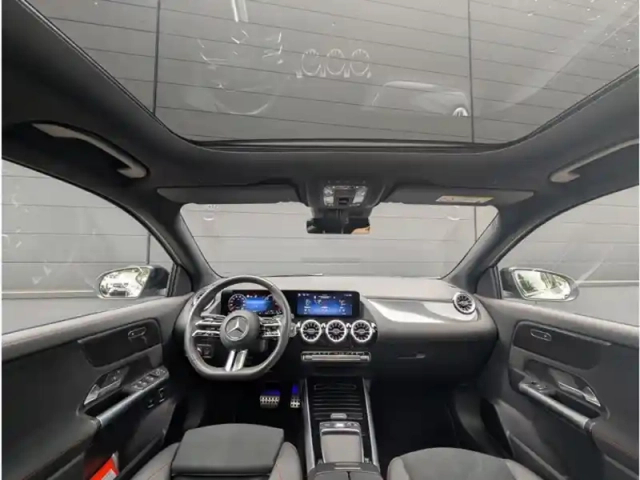 Mercedes Gla 250 e hybrid — photo 11