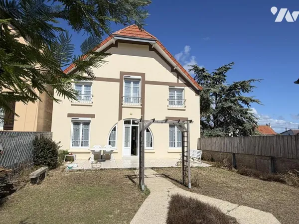 Maison 6 pièces 104 m²