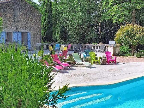 DOMAINE D'EXCEPTION AU CŒUR DU SUD DE LA FRANCE