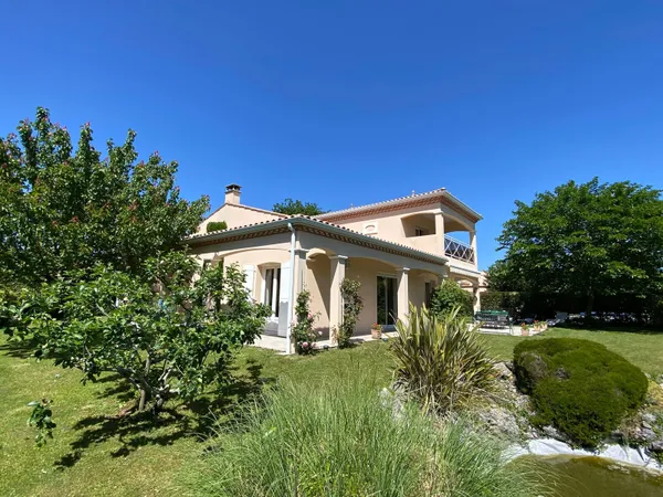 Maison 3 pièces 123 m²