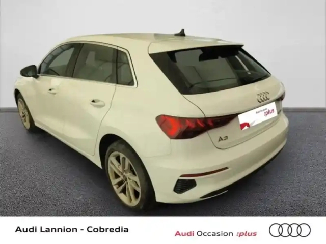 Audi A3 sportback 30 tdi 116ch business line — photo 4