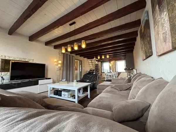 Maison 6 pièces 171 m²