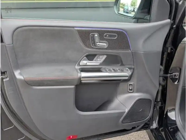 Mercedes Classe B 200 d — photo 16