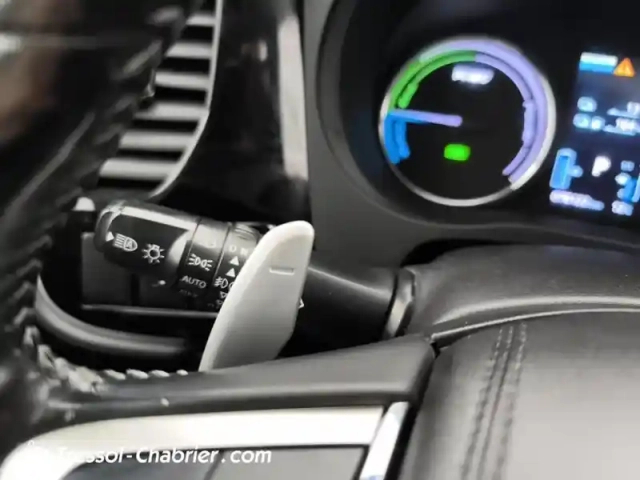 Mitsubishi Outlander 2.0i 200 phev hybride rechargeable essence instyle — photo 17