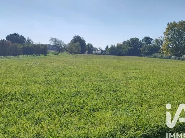 Terrain 4240 m²