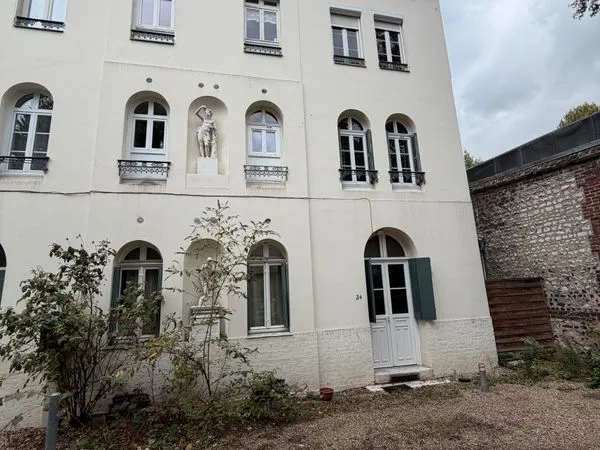 Apartement T1 BIS
