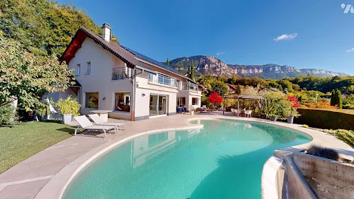 Villa 7 pièces 182 m²