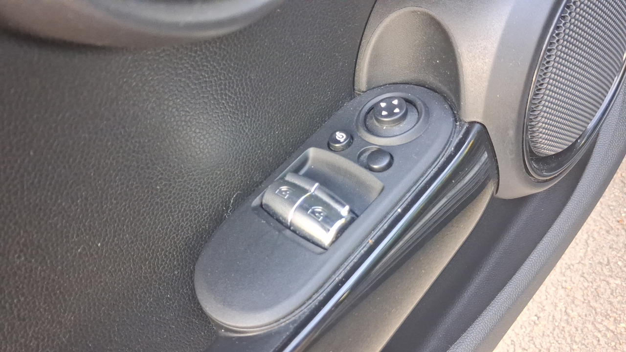 Mini Hatch 3 Portes Cooper 136 ch DKG7 — photo 20