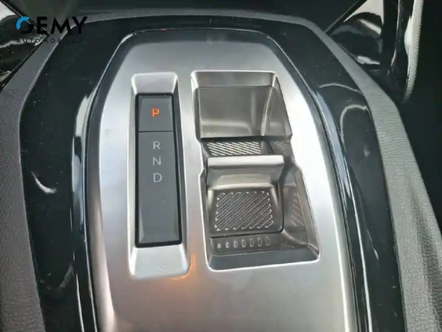Peugeot 2008 hybrid 110 e-dcs6 — photo 91