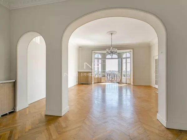 Nice Cimiez, 6 pièces d'exception de 270 m² au Palais Majestic — Vue Panoramique Mer & Prestige Abso
