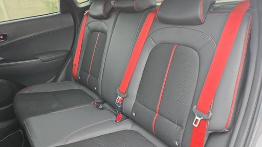 Hyundai Kona 1.6 CRDI 115 - Business – 2019 – 114104 km – Diesel – Boîte Manuelle — photo 35