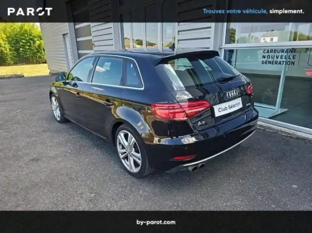 Audi A3 1.5 tfsi 150ch s line s tronic 7 — photo 12