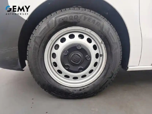 Fiat Scudo fourgon 1.5 multijet 120 standard — photo 11
