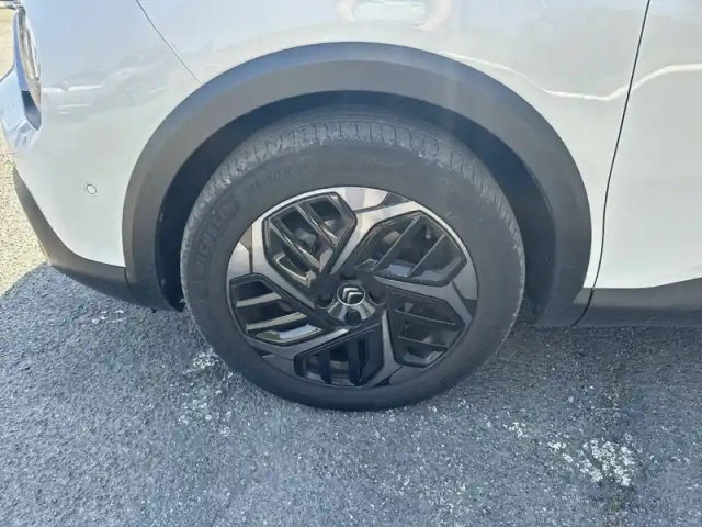 Citroën C4 puretech 130 s&amp;s eat8 — photo 13