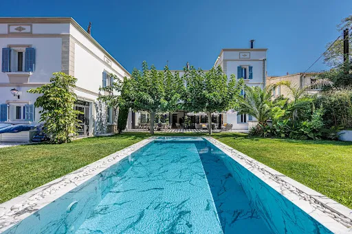 Propriété 15 pièces 680 m²