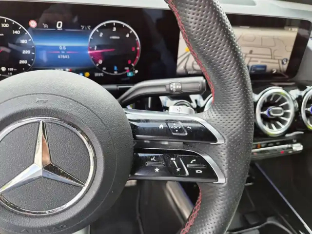 Mercedes Gla 200 d 8g-dct — photo 16