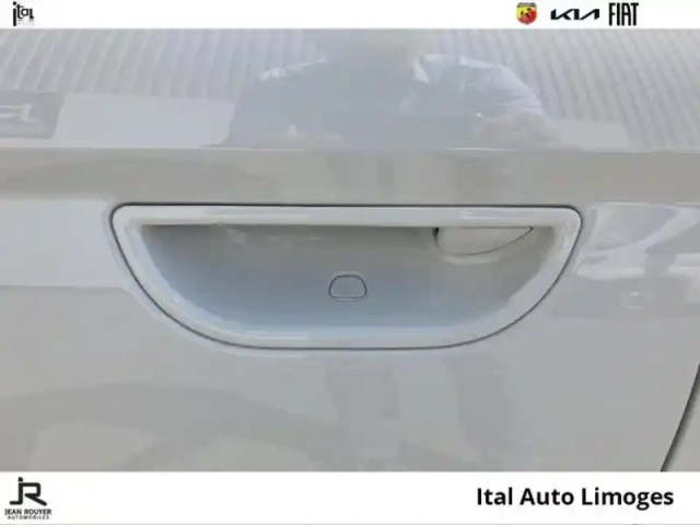 Fiat 500 c e 95ch (red) my23 — photo 12