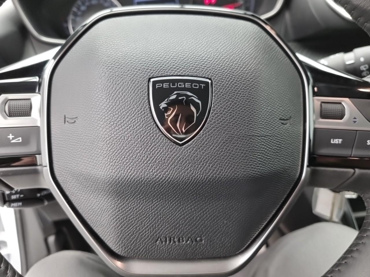 Peugeot 208 100 s&s bvm6 style — photo 25