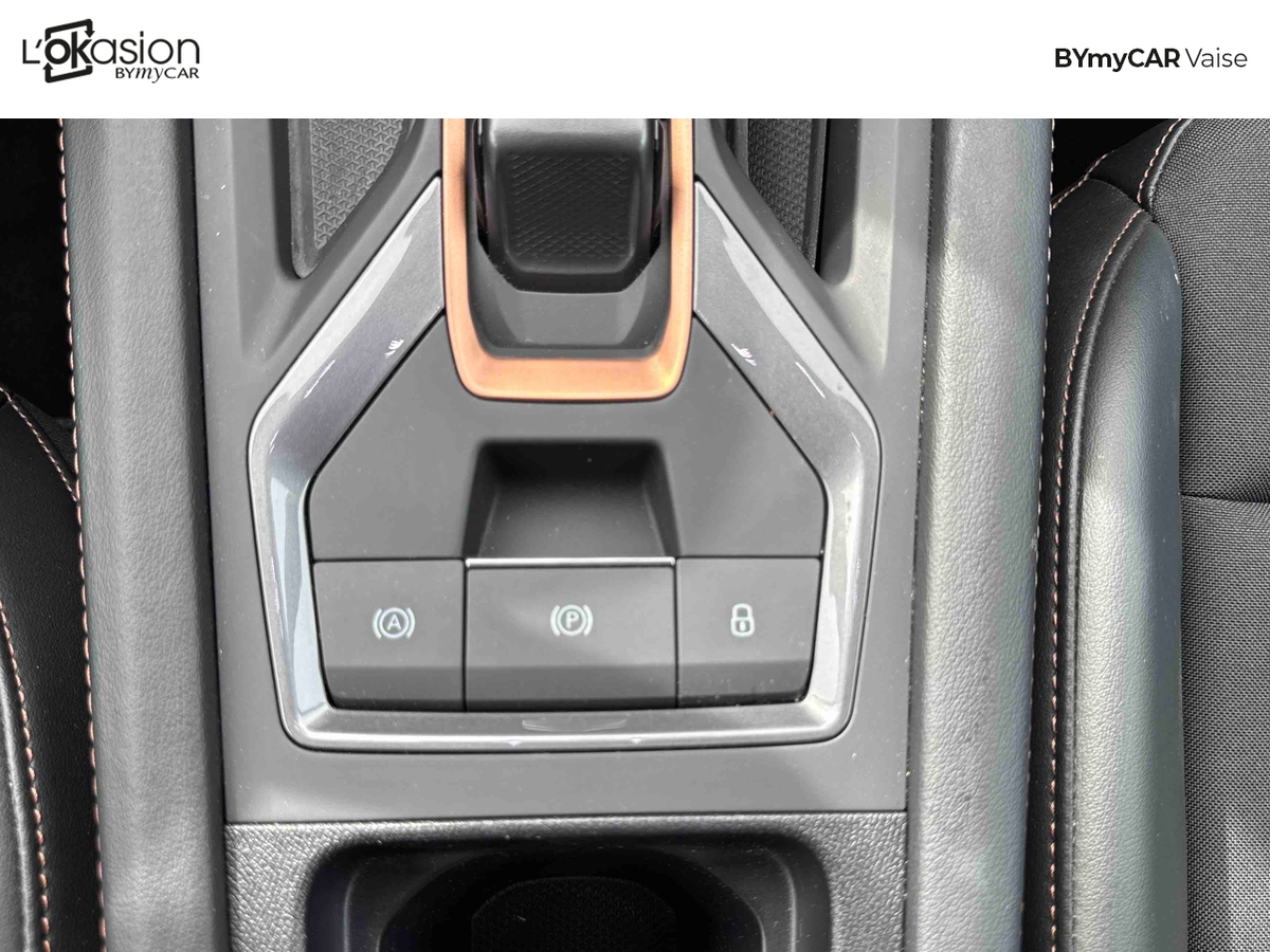 Cupra Leon Sportstourer 1.5 eTSI Hybrid 150 ch DSG7 — photo 16