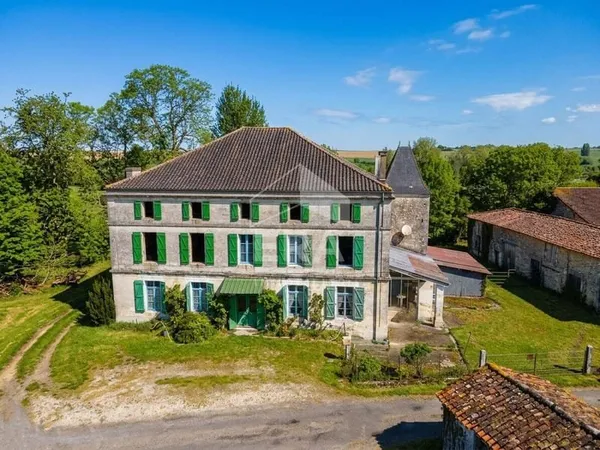 Maison 7 pièces 200 m²