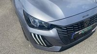 Peugeot 208 1.2 Hybrid 145ch Allure e-DCS6 — photo 17