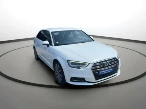 Audi A3 sportback 35 tdi 150ch design luxe s tronic 7 euro6d-t 113g