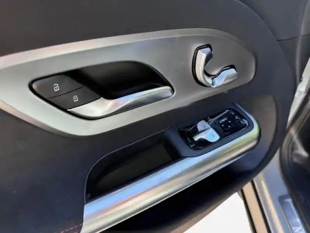 Mercedes Glb 250+ avec technologie eq limit — photo 13