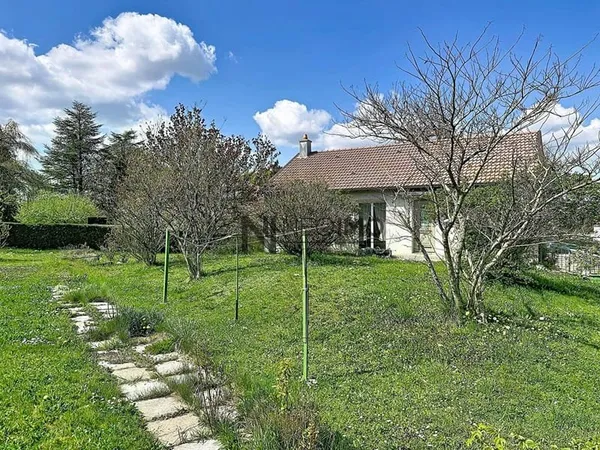Maison de plain-pied 3 pièces 81 m²