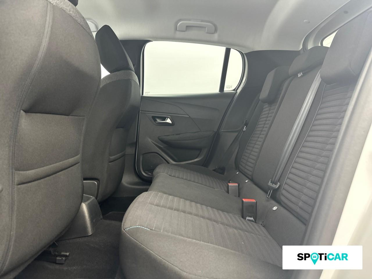 Peugeot 208 1.2 puretech 100ch s&s style 118g — photo 10
