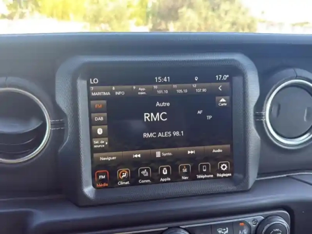 Jeep Wrangler unlimited 2.0 t 380ch 4xe overland command-trac my23 — photo 15