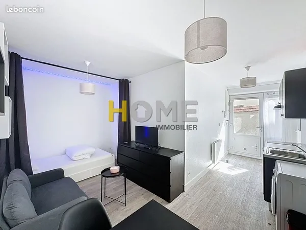 Studio 1 pièce 21 m²