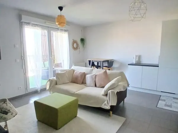 Appartement . 3pièces . 55m2 . Etage 1/2