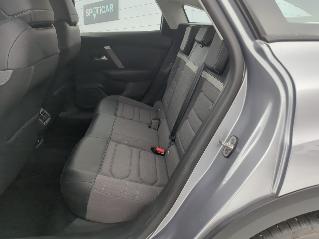 Citroën C4 puretech 130 eat8 plus — photo 10