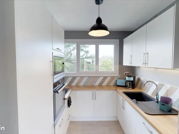 Appartement 5 pièces 82 m²