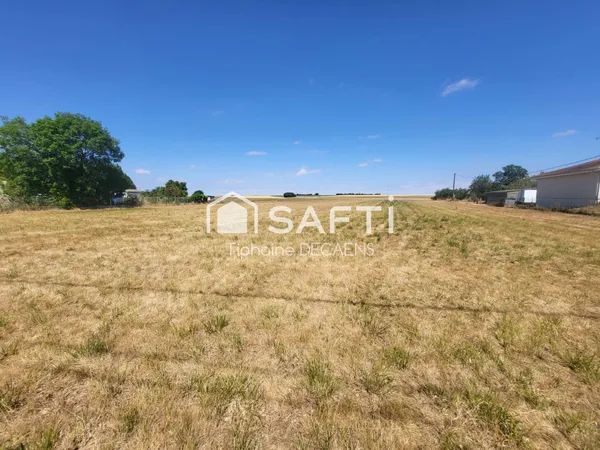 Terrain constructible, autorisation de construction de 2 maison sur cette parcelle