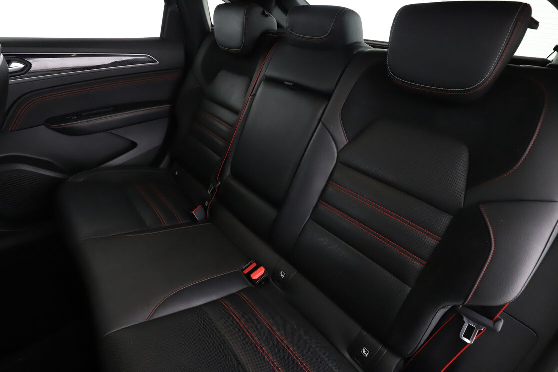 Renault Arkana 1.3 TCe RS Line EDC — photo 13