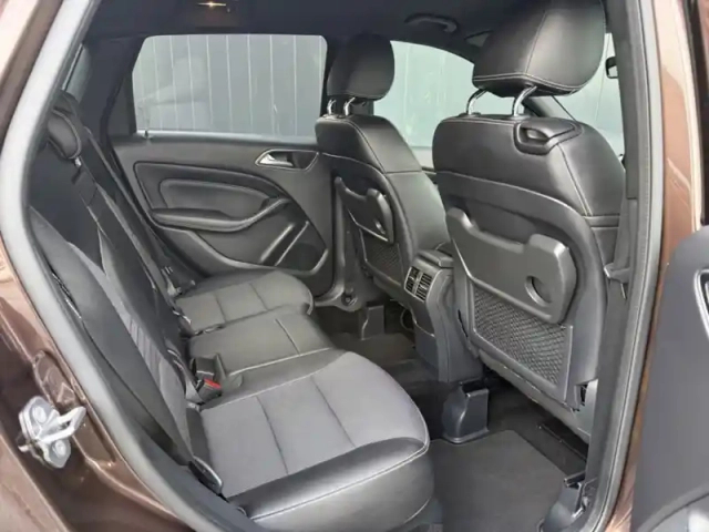 Mercedes Classe B 180 d sensation — photo 10