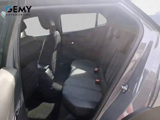 Peugeot 2008 electrique 54 kwh 156 ch — photo 10