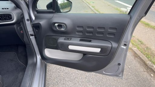 Citroen C3 1.2 PureTech 83 - Feel – 2020 – 103615 km – Essence – Boîte Manuelle — photo 29