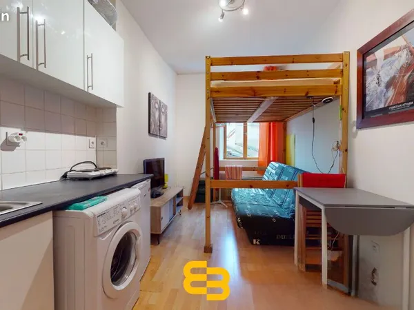 Immeuble de rapport 245 m²