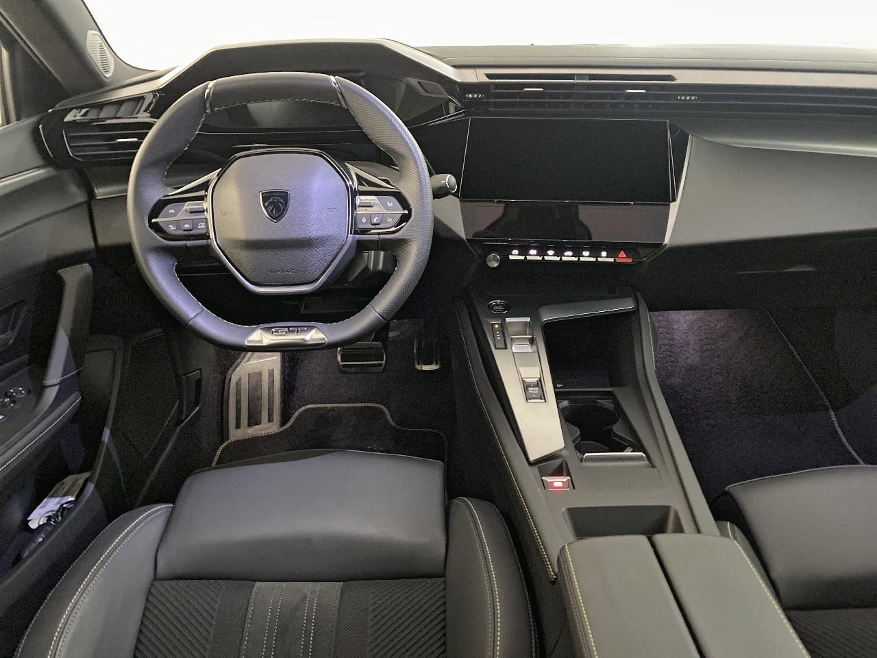 Peugeot 408 electrique 58 kwh 210 ch gt — photo 8