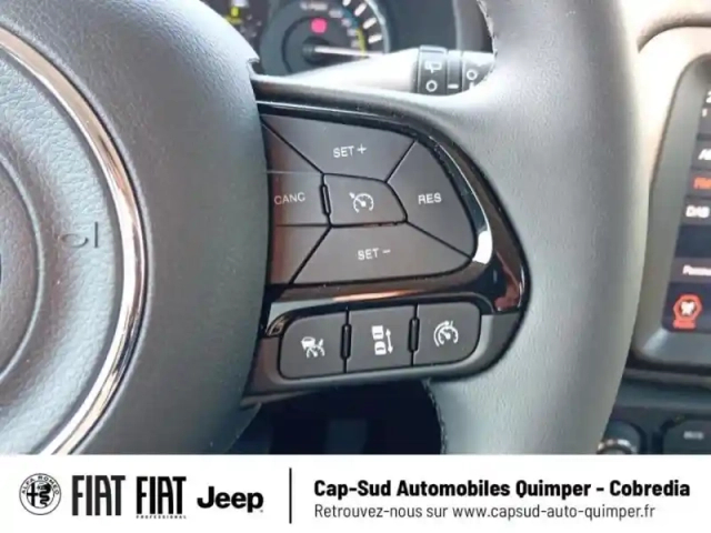 Jeep Renegade 1.3 turbo t4 190ch 4xe limited bva6 — photo 24
