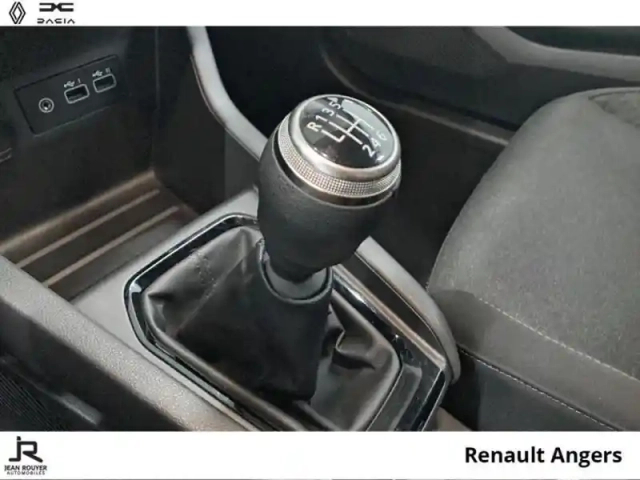 Renault Clio 1.0 tce 90ch equilibre — photo 6