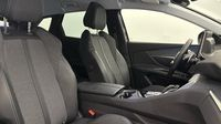 Peugeot 3008 HYBRID4 300ch Allure Pack e-EAT8 — photo 15