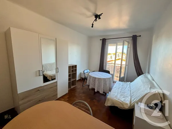 Studio 1 pièce 22 m²