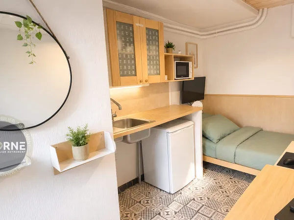 Appartement 1 pièce 9 m²