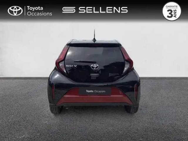 Toyota Aygo X 1.0 vvt-i 72ch design my24 — photo 4