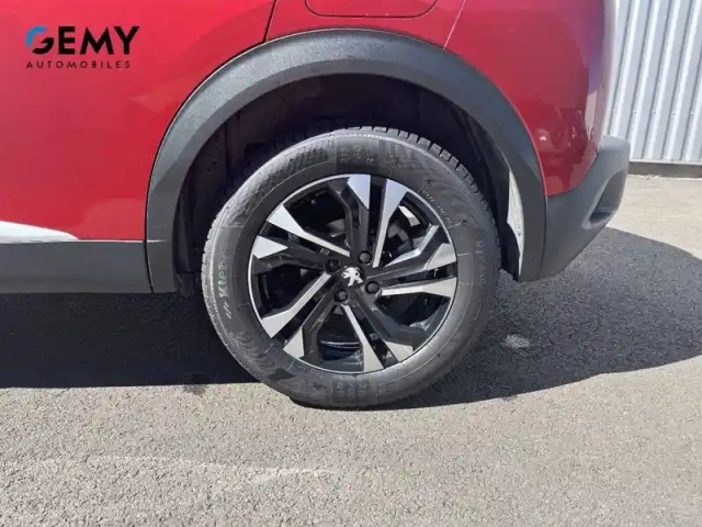 Peugeot 2008 puretech 130 s&amp;s eat8 — photo 11