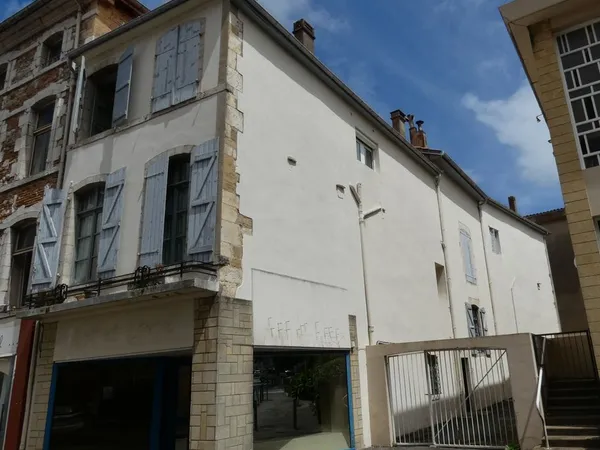 Immeuble 8 pièces 300 m²