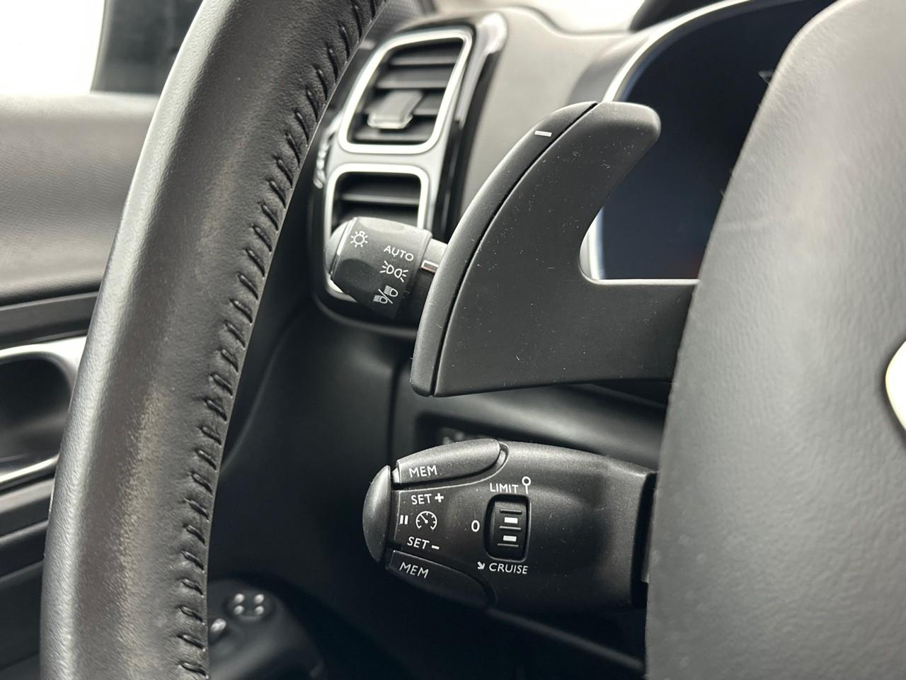 Citroën C5 Aircross hybride rechargeable 225 s&s e-eat8 business — photo 19